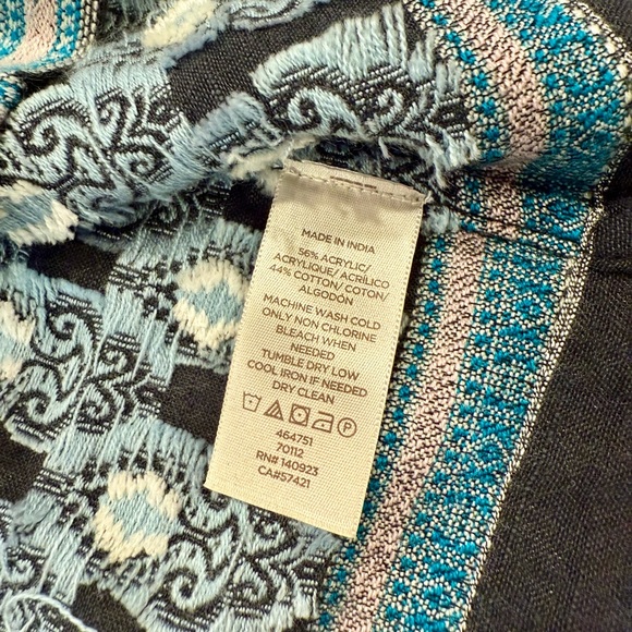 LOFT soft knit tapestry kimono wrap in blue hues - Picture 7 of 10